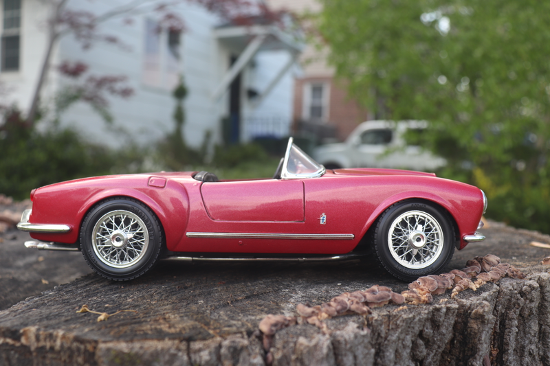 Illustration for article titled Bburago Lancia Aurelia SpyderÂ